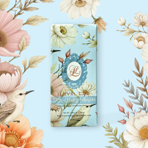 Low humidity adhesive, low humidity lash adhesive, deja glue lash adhesive, glue adhesive for lash extensions, low humidity lash adhesive, long lasting lash glue for best retention, best low humidity lash extension adhesive