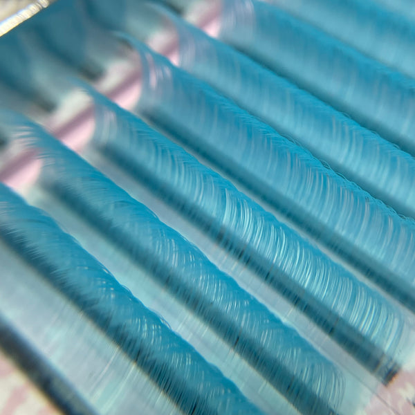 TURQUOISE LASHES, turquoise lash extensions, color lashes, colored lashes