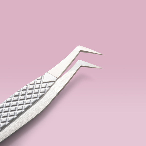 45 degree tweezers, 45 degree lash tweezers, 45 degree eyelash extension tweezers, mini hollywood tweezers, hollywood tweezers, volume lash pick up, isolation tweezer, lash extension tweezers, lash extensions tools, volume by hand tools, easy grip lash extension tweezers