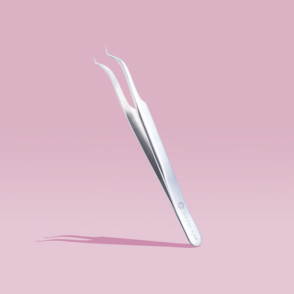 INNER CORNER LASH TWEEZERS